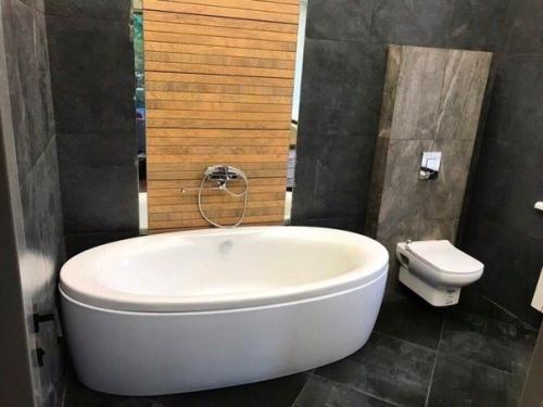 Все восхищаются своим новым ремонтом, но я хочу похвастаться нашим новым домом. 08