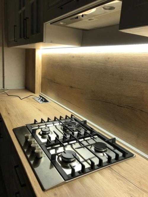 Такой ремонт кухни у нас вышел. 05