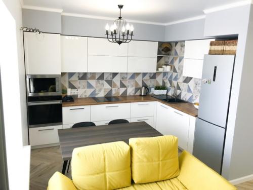 Ремонт нашей квартиры показываю. 01