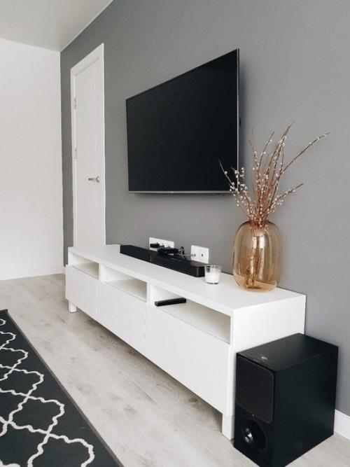 При ремонте мы брали за основу скандинавские страны, как там люди делают ремонты в своих квартирах и домах. 01