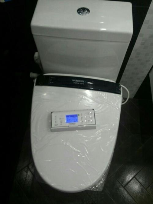 Показываю свою ванную комнату. 04