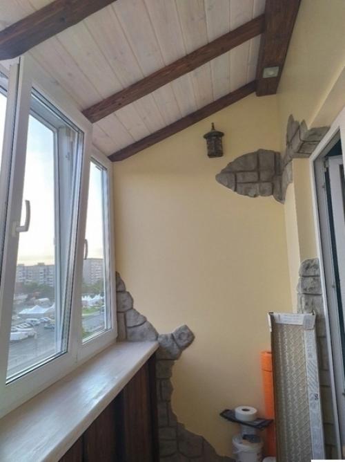 Привели в порядок балкон у себя в квартире.