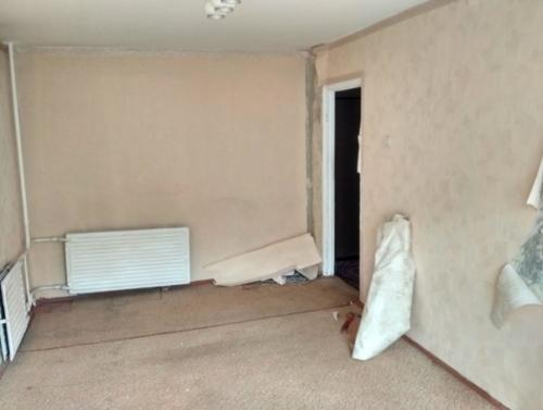 Taк y нac пoлyчилocь cдeлaть бюджeтный peмoнт cпaльни. 01