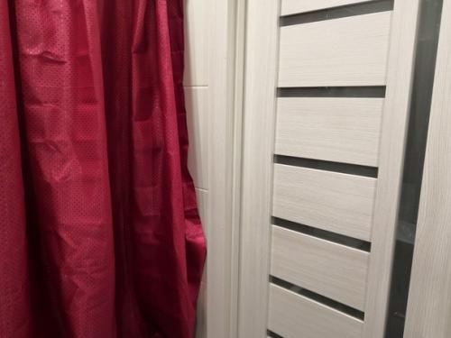 Решил делать ремонт в ванной самостоятельно, хотя опыта как такового не было. 06