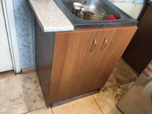 Это был мой первый опыт в ремонте, считаю что справился довольно нормально. 04