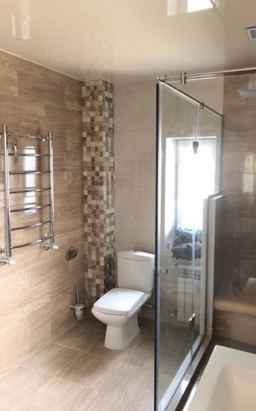 Вот так мы санузел у себя в дому оформили. 04