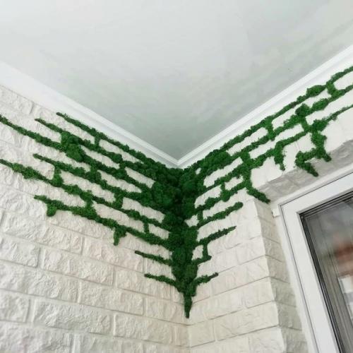 Вот такую отделку сделали у себя на балконе. 01