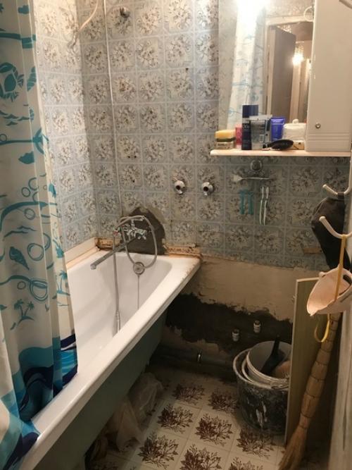 Тоже хочу поделиться ремонтом ванной комнаты.  