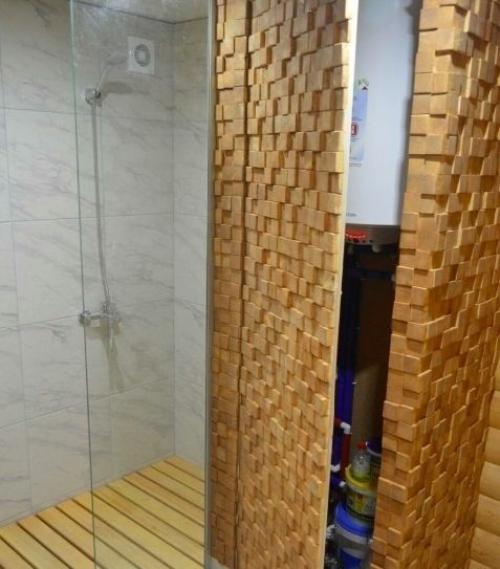 Это моя супер пупер баня, с кухней и душем. 02