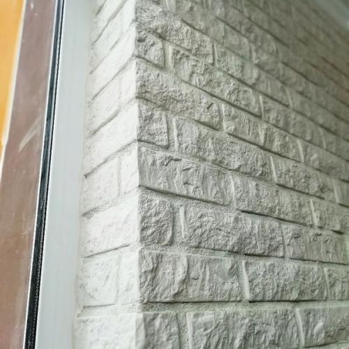 Вот такую отделку сделали у себя на балконе. 03