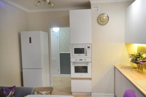 Интерьер на моей кухни, ремонту уже около двух лет и ни сколечки не устарел. 02